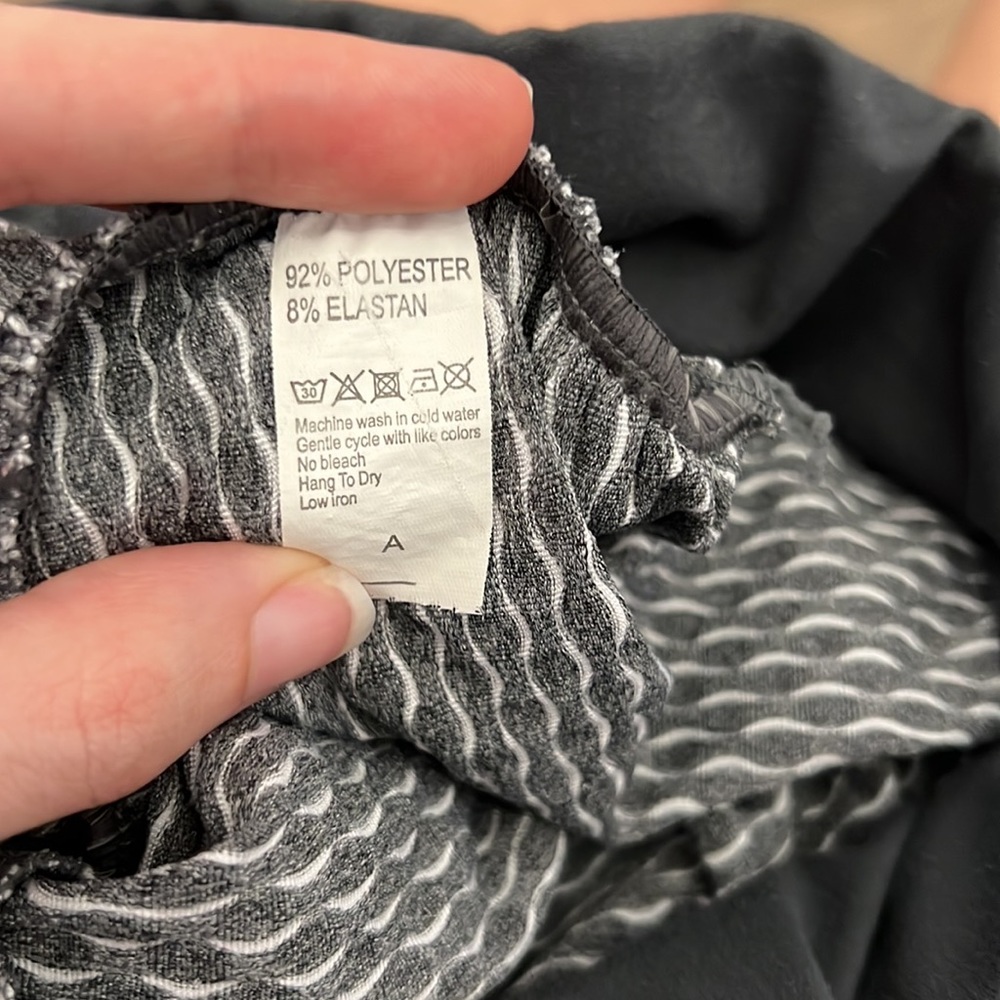 Viral Tiktok Leggings - Picture 7 of 8